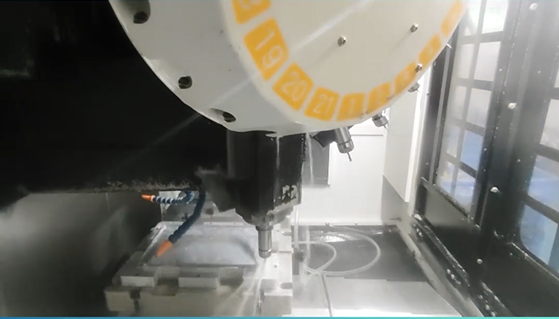 鉆攻中心加工汽車(chē)零部件 鉆攻中心加工汽車(chē)零部件